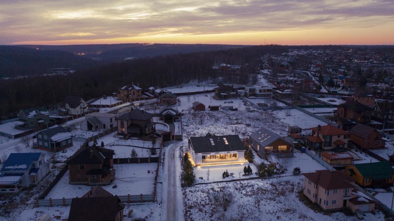 Willa Chalet Jachroma Zewnętrze zdjęcie